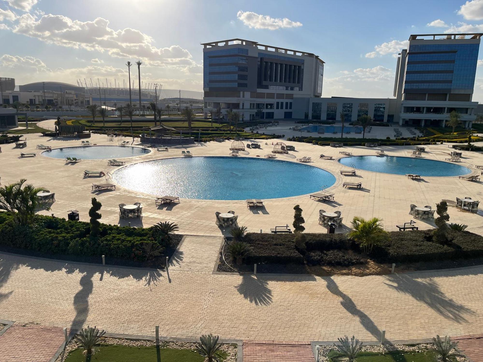 Tolip Olympic International City New Cairo ภายนอก รูปภาพ